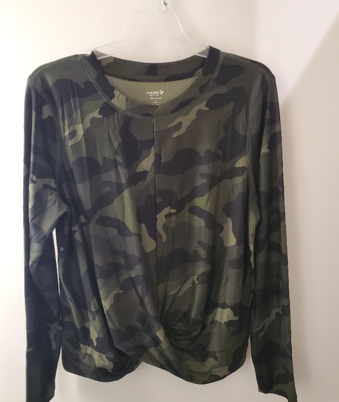 Old Navy Tops - Long sleeve top